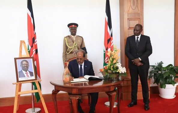 Madaxweyne Xassan Sheekh oo ka qeybgalay Tacsida Raila Odinga