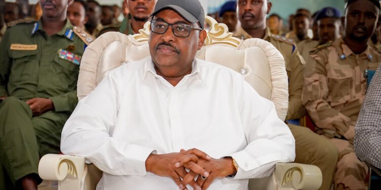 Madaxweyne Deni “Puntland ma fiirsan doonto firaaqa Sharci ee Soomaaliya”