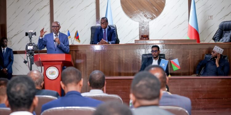 Madaxweyne Lafta Gareen oo furay kal-fadhiga 9-aad ee Baarlamaanka Koonfur Galbeed