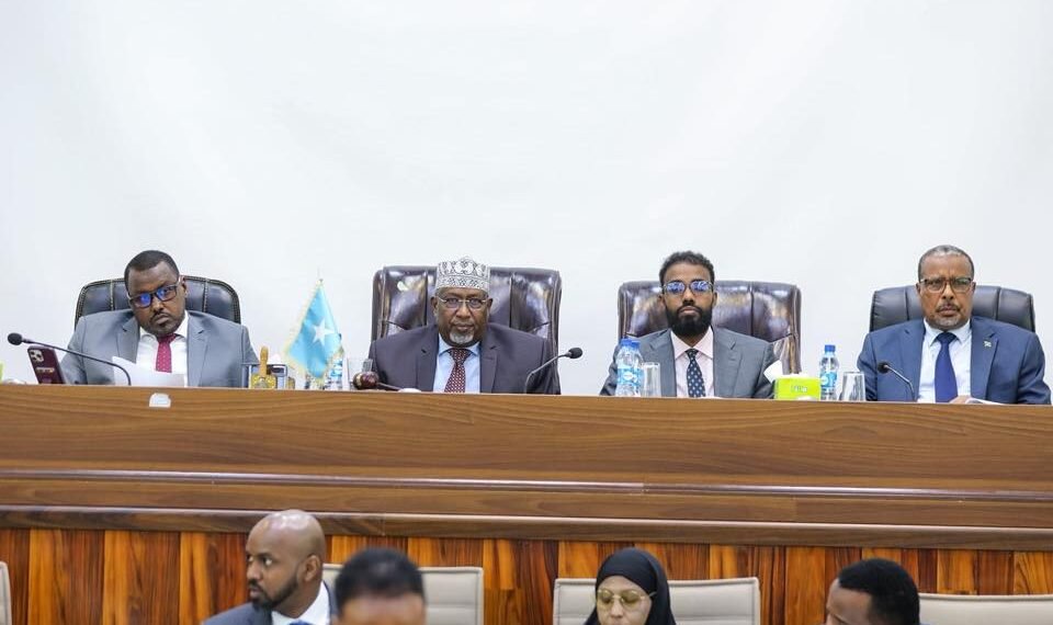 Baarlamaanka Soomaaliya oo dood ka yeeshay miisaaniyada 2026