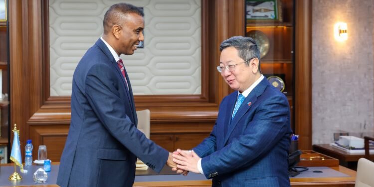 Maxey ka wada hadleen Soomaaliya iyo Shiinaha?