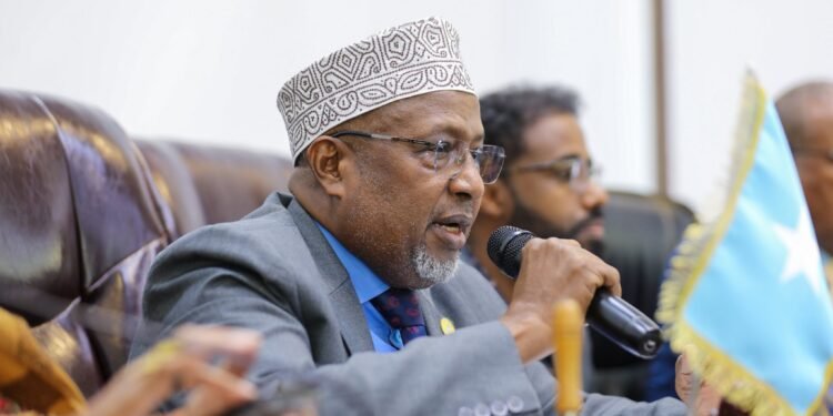 Gudoonka Baarlamaanka oo war kasoo saaray kulankii wadajirka ahaa ee lagu qeybiyay Dastuurka