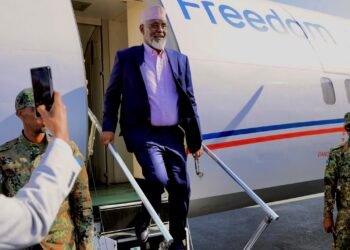 Sidee Muqdisho loogu soo dhaweeyay Madaxweyne Axmed Madoobe?