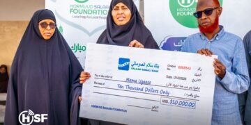 Hormuud Salaam Foundation Provides Financial Assistance to Maama Ugaaso Foundation and SWDC