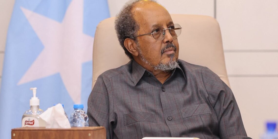 Madaxweyne Xasan Sheekh oo kulamo wadatashi ka wada Baydhabo
