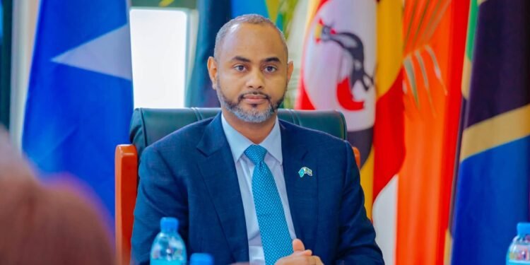 Guddoomiye Jaamac oo Shir Gudoomiyay Kulanka Guddonka Baarlamaanada Bulshada Bariga Afrika.