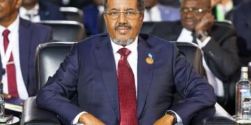 Madaxweyne Xasan Sheekh oo gogol u dhigay Mucaaradka